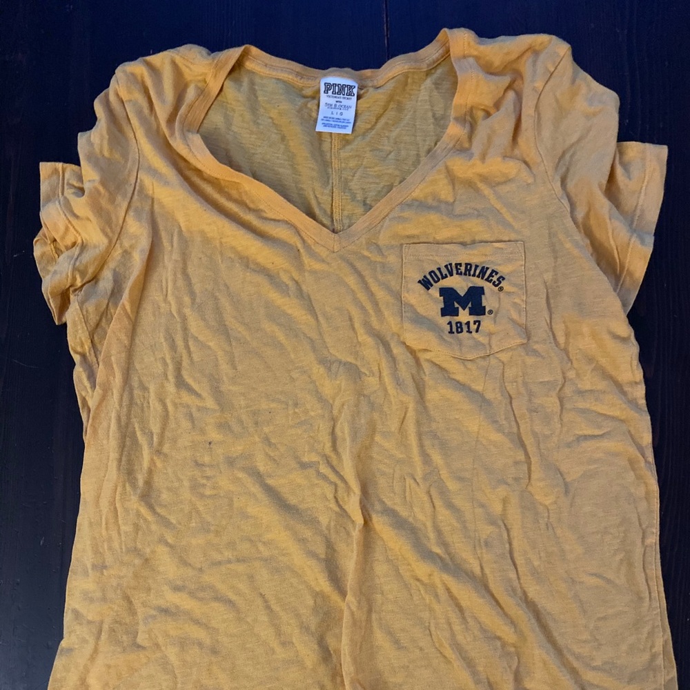 Pink Victoria’s Secret u of m t shirt